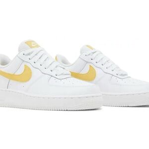 Nike White and Yellow Sneakers